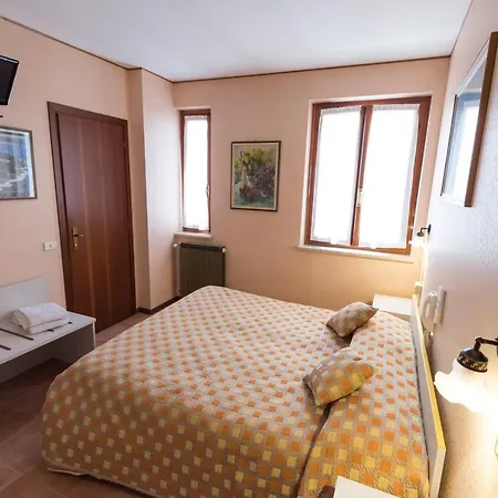 Al Cavallino Bianco Hotel 2*